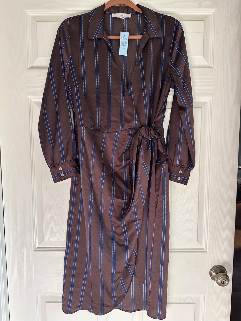 Loft Striped Brown Wrap Dress with Blue Accents size L petite